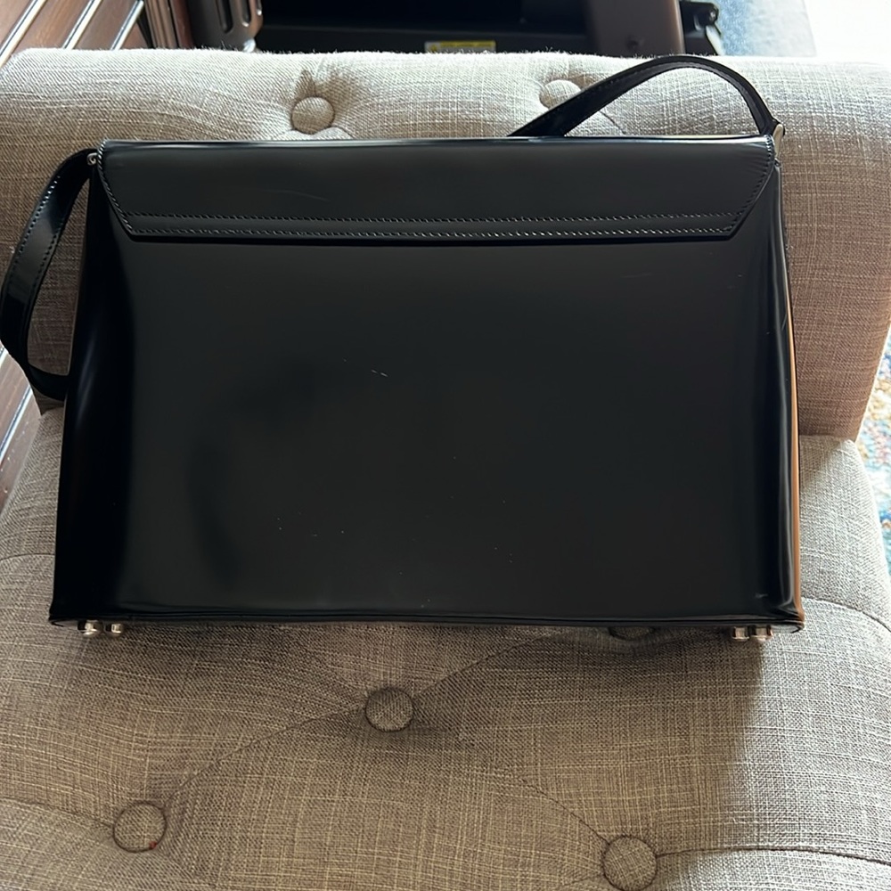 Handbag - Picture 2 of 4